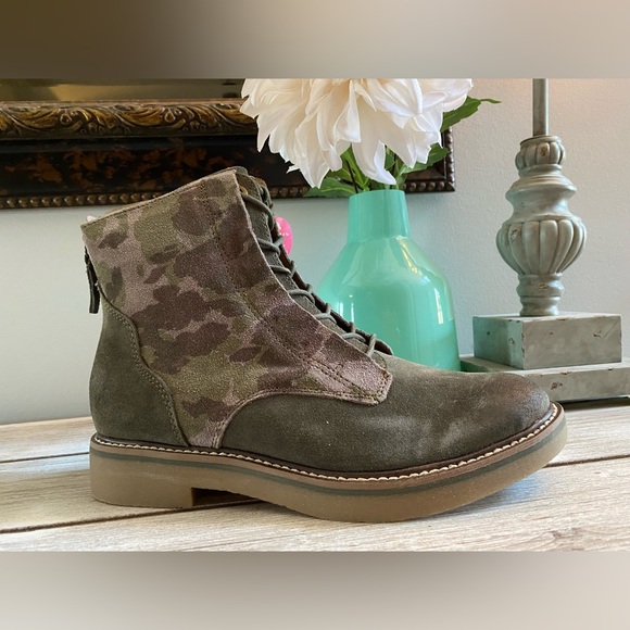 Comfortiva Renny Lace-up Boots Women’s ✨ Army Green | Olive Size 8M | camou - Picture 14 of 15